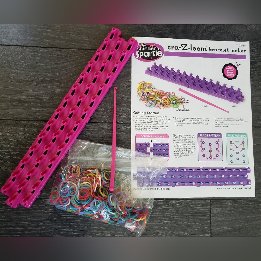 Cra-Z-loom Bracelet Maker New - No Box